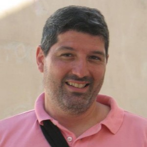 rolandi-300x300.jpg (15557 byte)